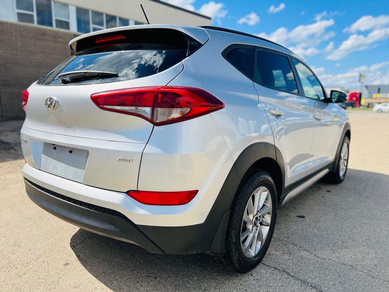 2017 Hyundai Tucson SE - Photo #6