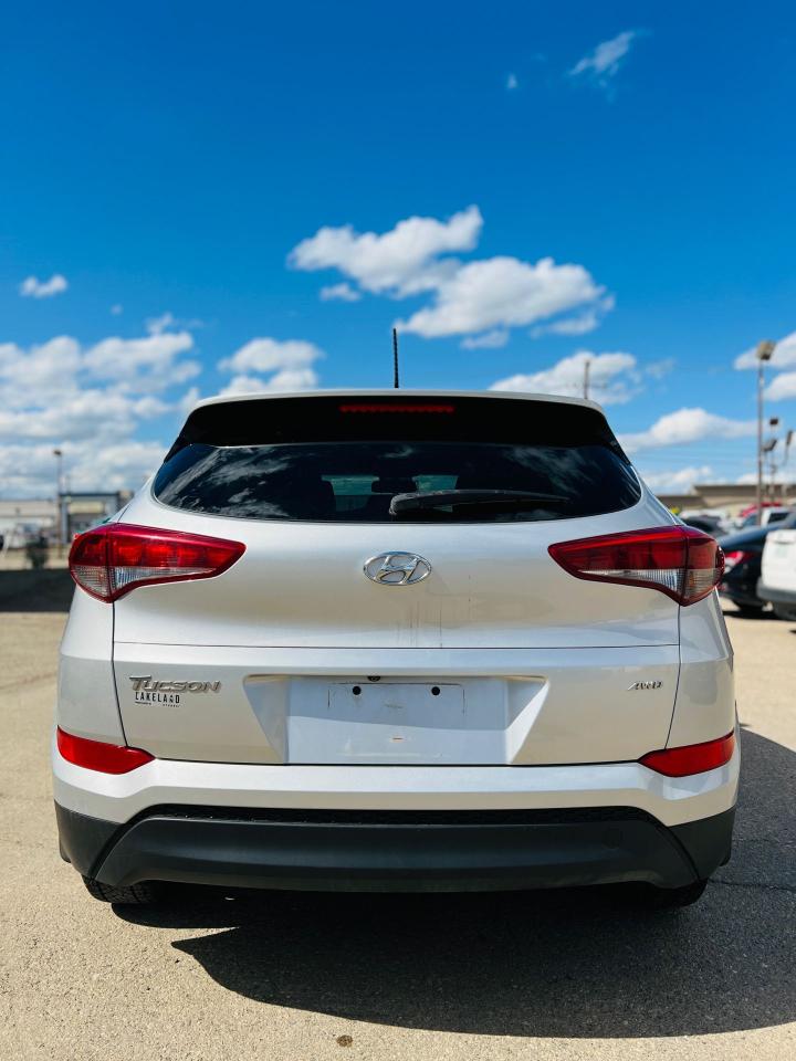 2017 Hyundai Tucson SE - Photo #5