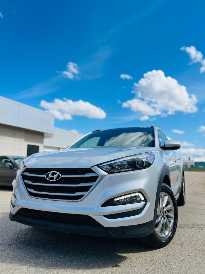 2017 Hyundai Tucson SE - Photo #2