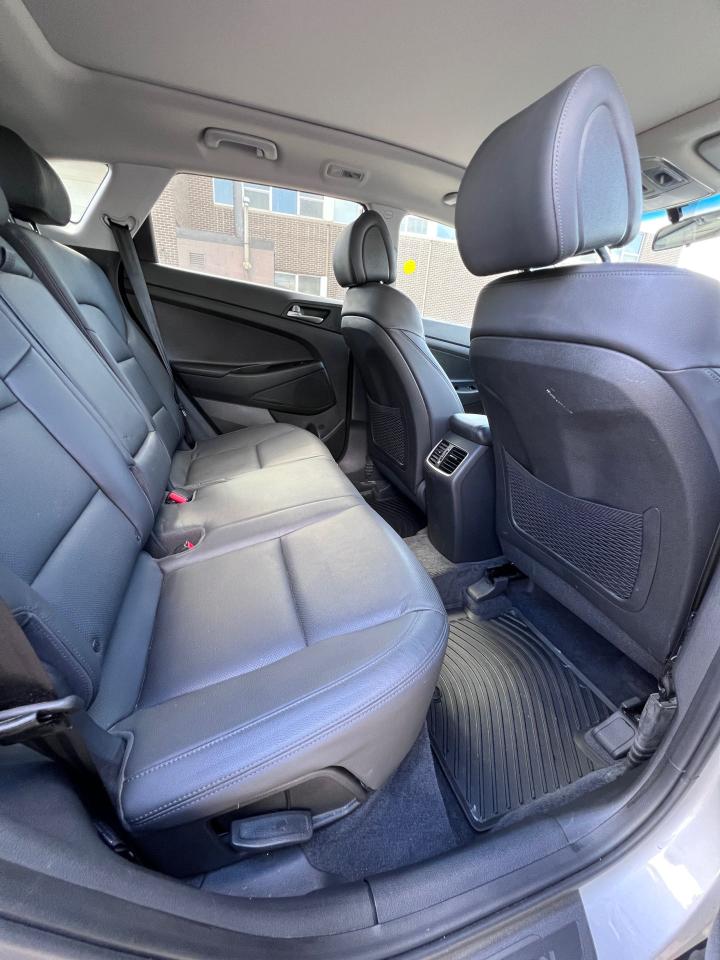 2017 Hyundai Tucson SE - Photo #9
