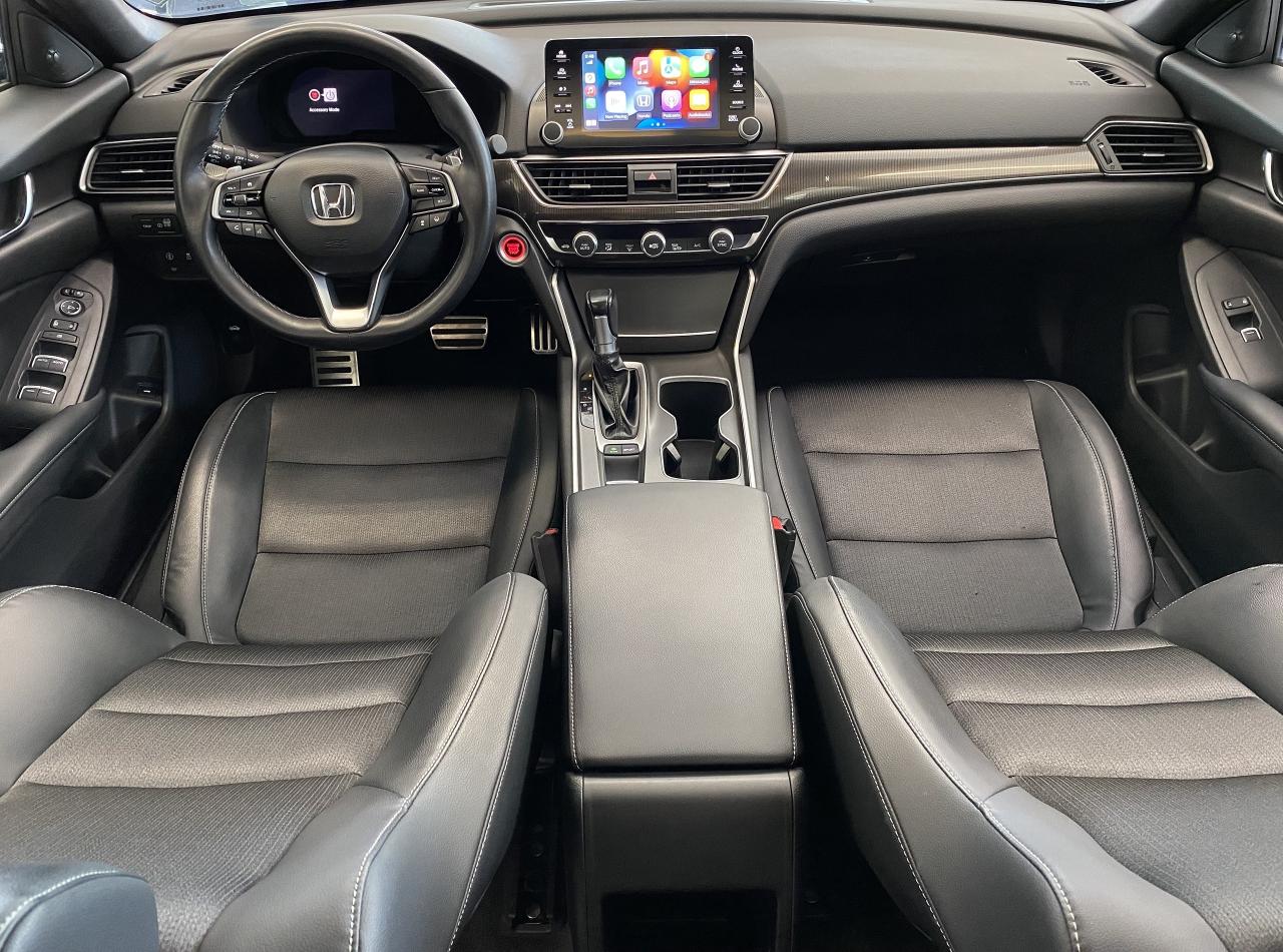2018 Honda Accord Sport 2.0 Turbo+Roof+Adaptive Cruise+Accident Free - Photo #2