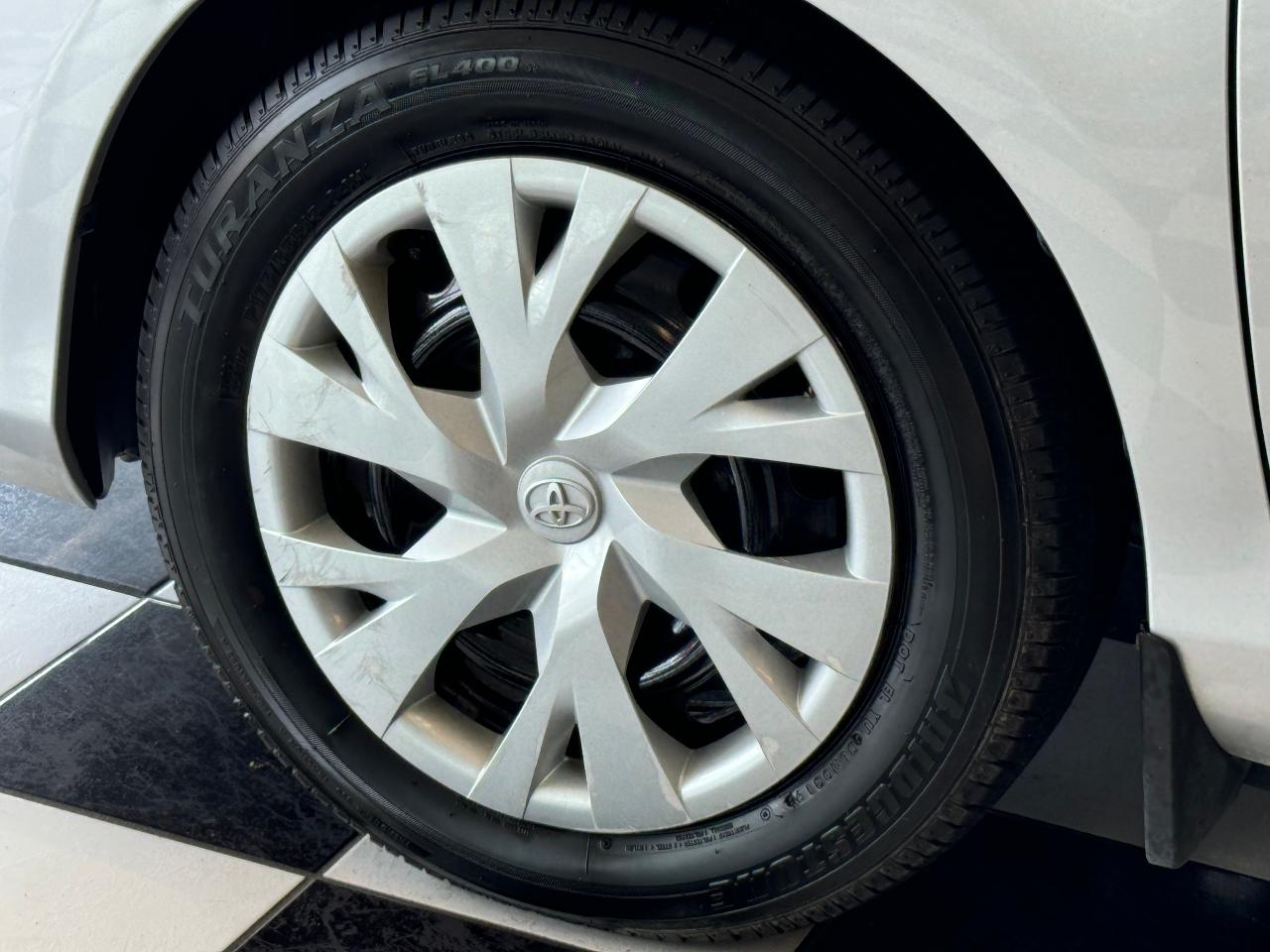 2019 Toyota Yaris LE+Lane Departure+Collision Alert+A/C+CLEAN CARFAX - Photo #51