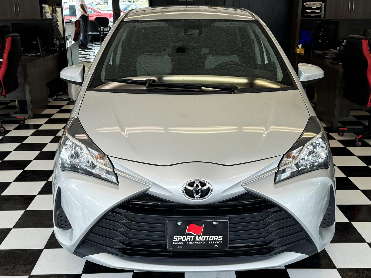 2019 Toyota Yaris LE+Lane Departure+Collision Alert+A/C+CLEAN CARFAX - Photo #8