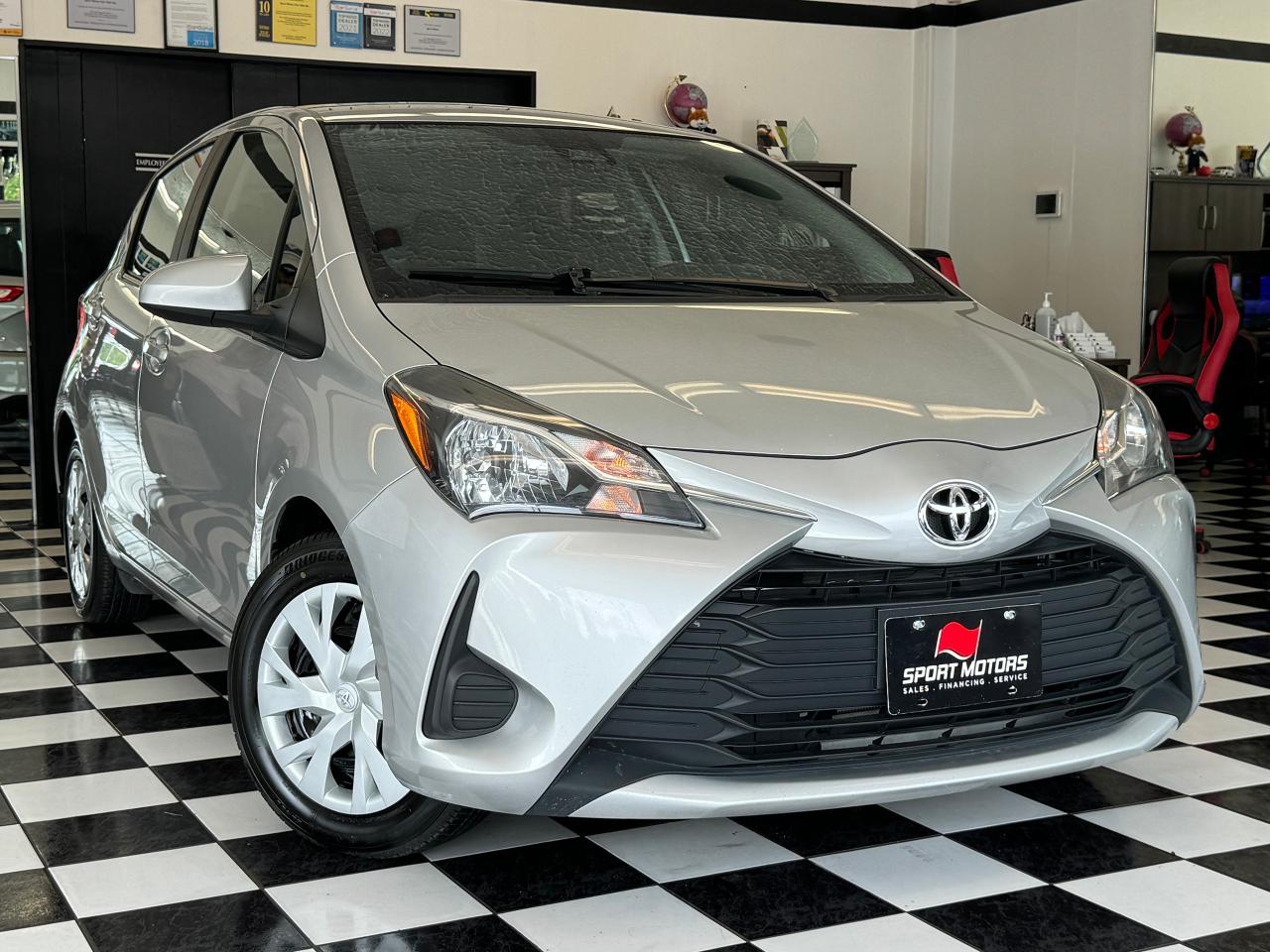 2019 Toyota Yaris LE+Lane Departure+Collision Alert+A/C+CLEAN CARFAX - Photo #15
