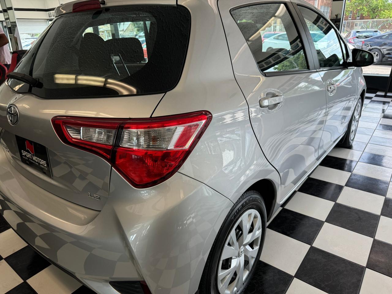 2019 Toyota Yaris LE+Lane Departure+Collision Alert+A/C+CLEAN CARFAX - Photo #39