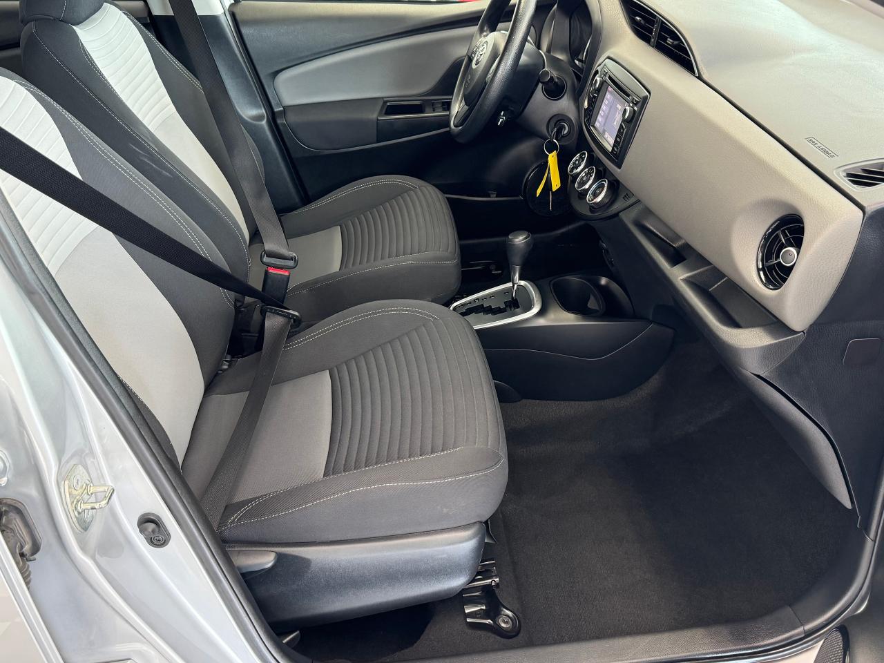 2019 Toyota Yaris LE+Lane Departure+Collision Alert+A/C+CLEAN CARFAX - Photo #22