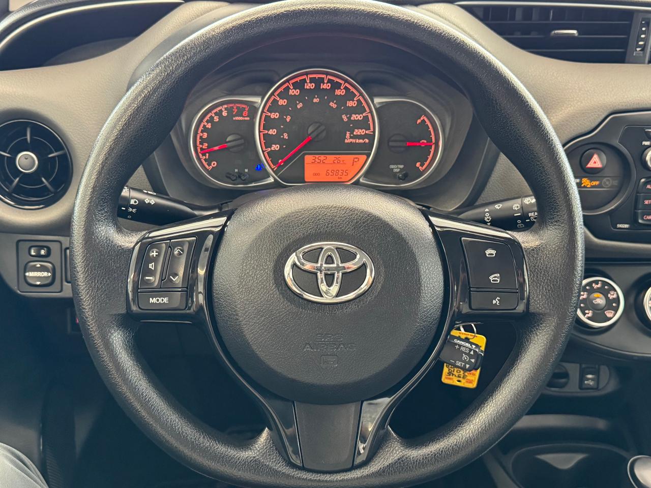 2019 Toyota Yaris LE+Lane Departure+Collision Alert+A/C+CLEAN CARFAX - Photo #10