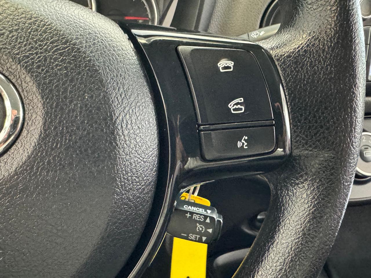 2019 Toyota Yaris LE+Lane Departure+Collision Alert+A/C+CLEAN CARFAX Photo105