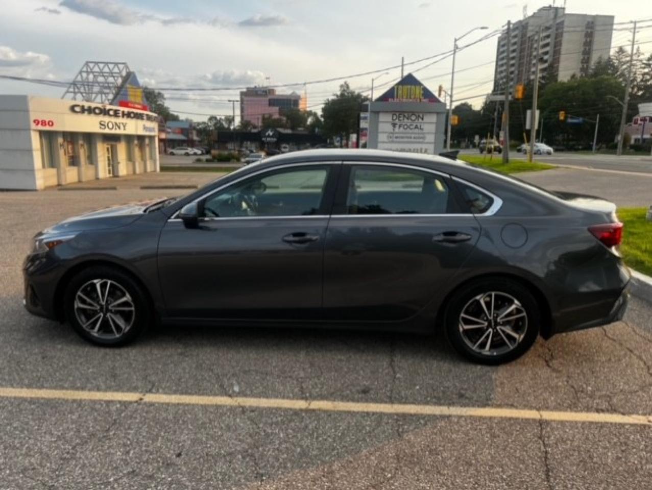 2022 Kia Forte EX GT LINE /ONE OWNER/KIA WARRANTY 5 YAERS - Photo #16