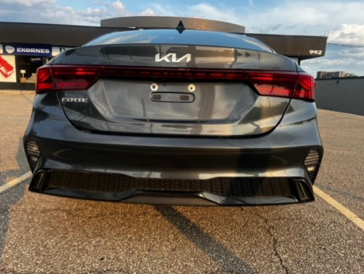 2022 Kia Forte EX GT LINE /ONE OWNER/KIA WARRANTY 5 YAERS - Photo #27
