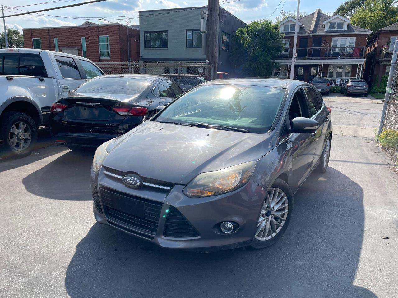 Used 2014 Ford Focus Titanium *BACKUP CAM/SENSORS, HEATED LEATHER SEAT* for sale in Hamilton, ON