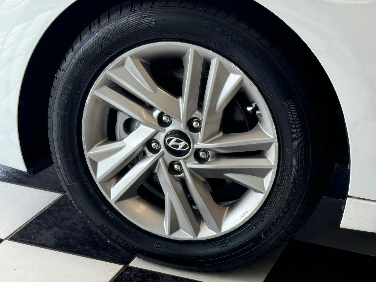 2019 Hyundai Elantra Preferred Auto w/Sun & Safety Package - Photo #50