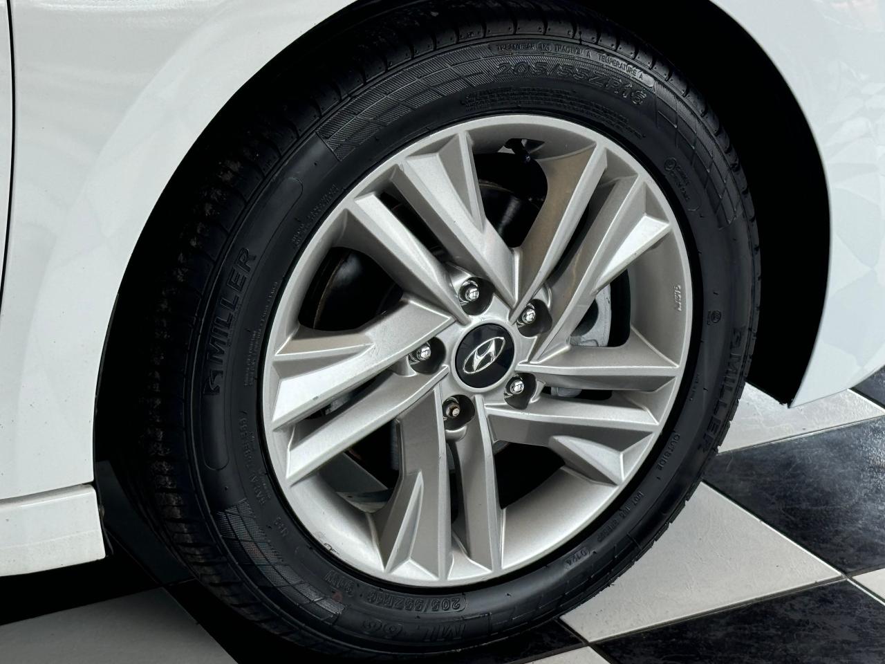 2019 Hyundai Elantra Preferred Auto w/Sun & Safety Package Photo113