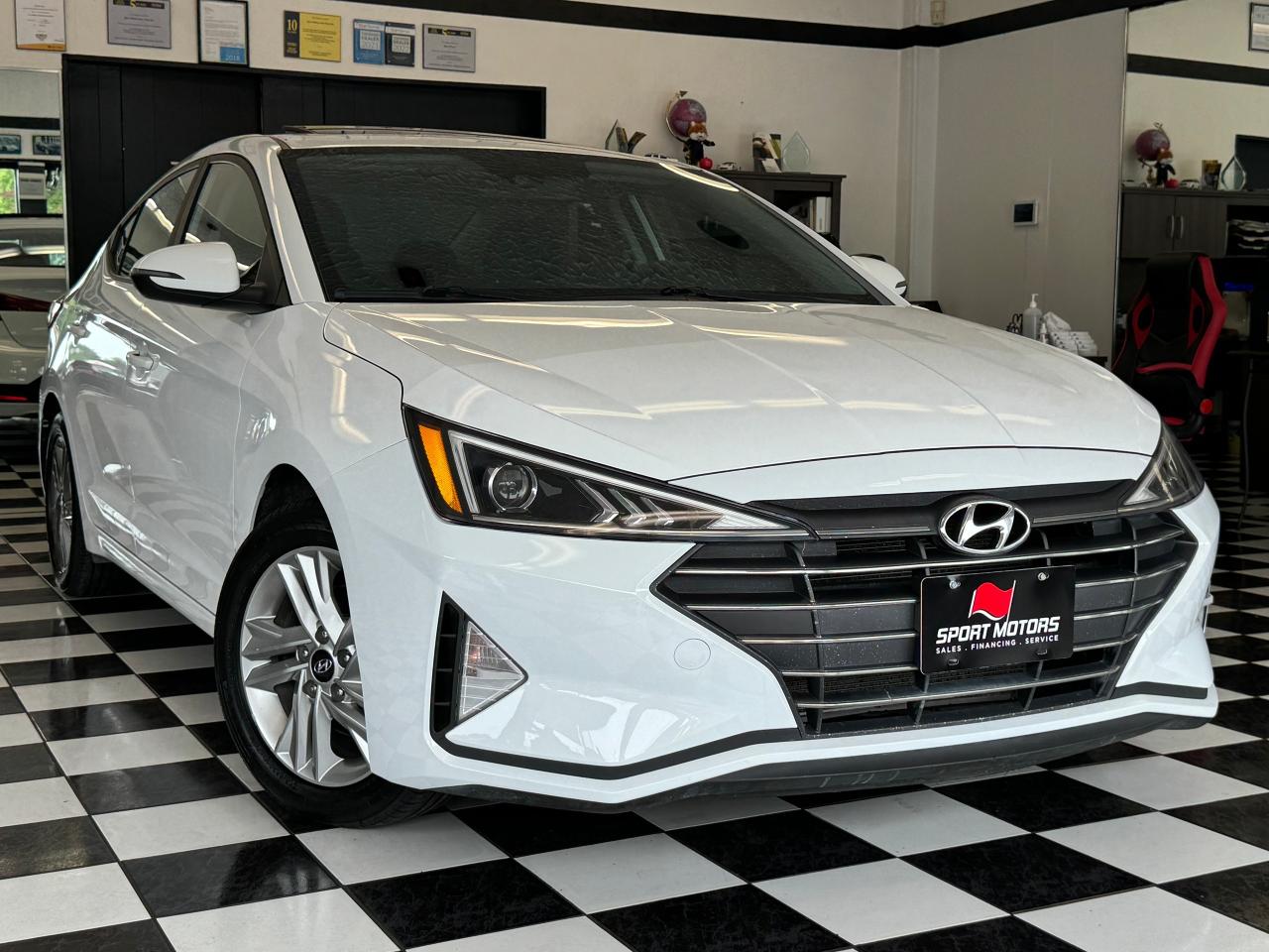 2019 Hyundai Elantra Preferred Auto w/Sun & Safety Package - Photo #16