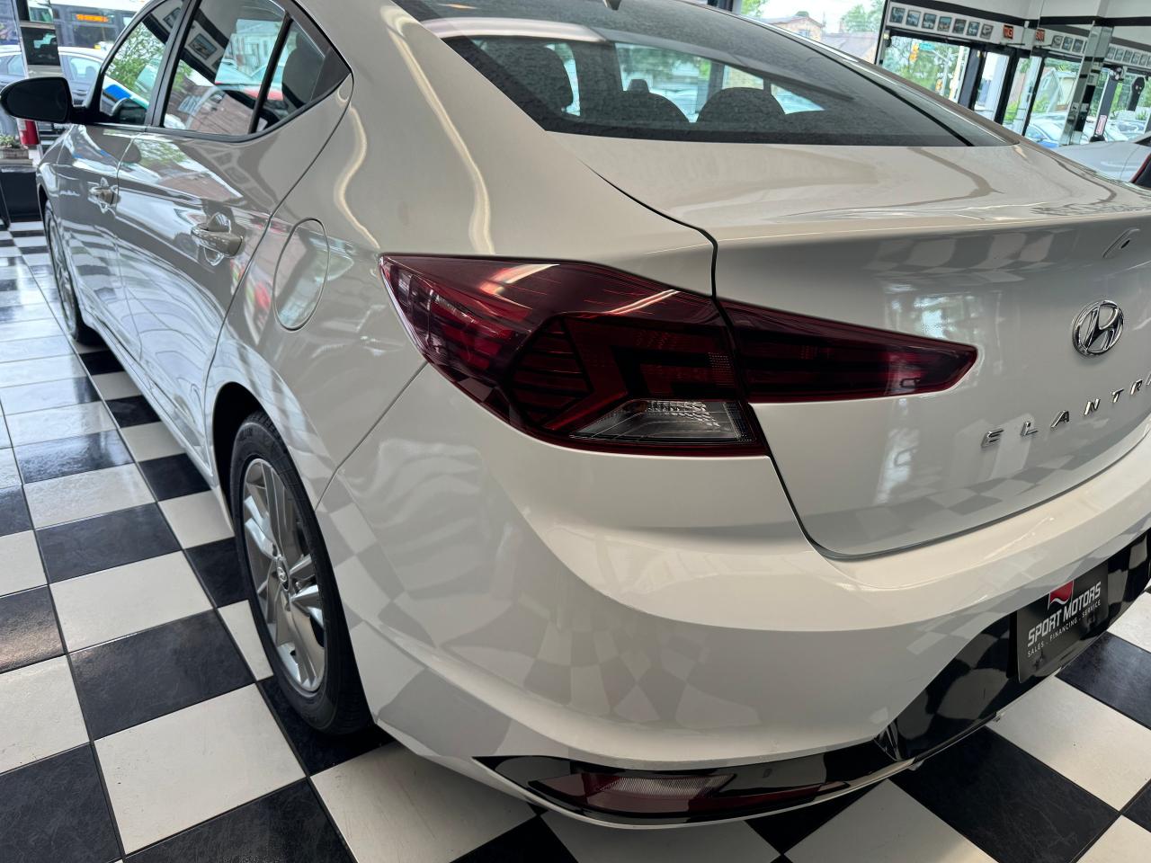 2019 Hyundai Elantra Preferred Auto w/Sun & Safety Package - Photo #39