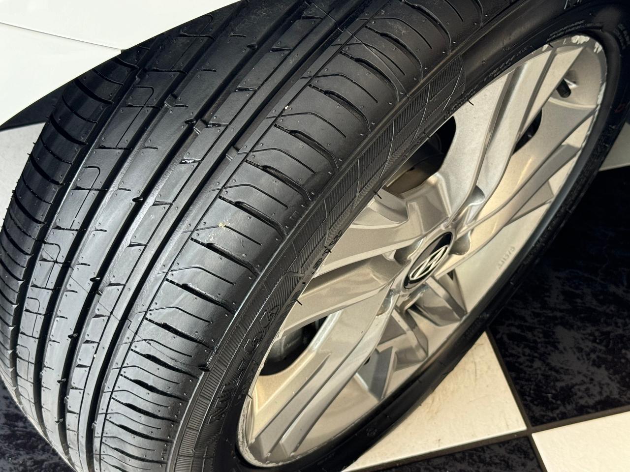 2019 Hyundai Elantra Preferred Auto w/Sun & Safety Package - Photo #4