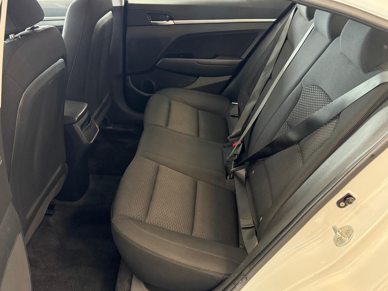 2019 Hyundai Elantra Preferred Auto w/Sun & Safety Package - Photo #25