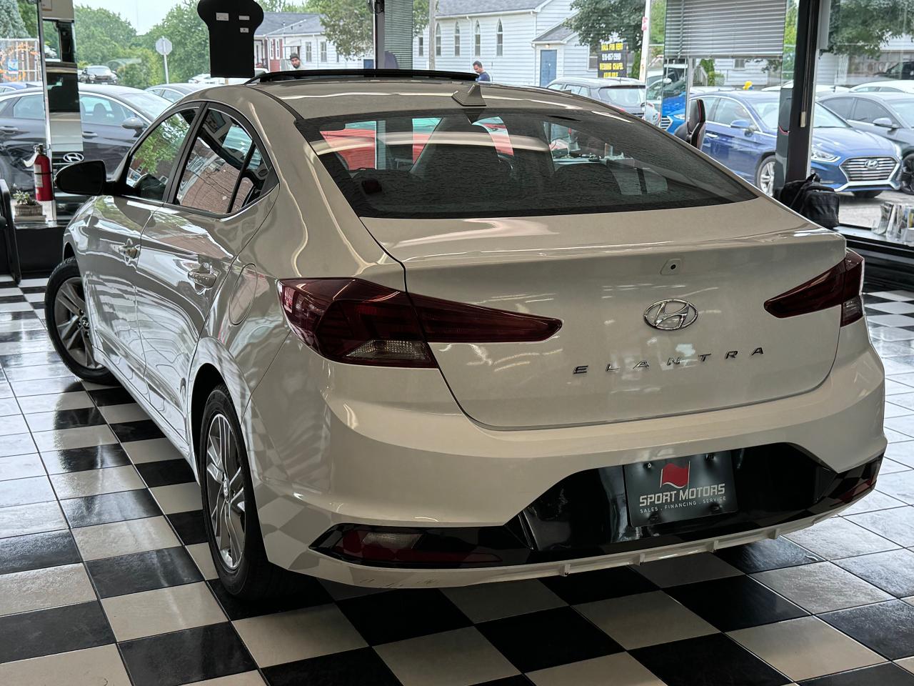 2019 Hyundai Elantra Preferred Auto w/Sun & Safety Package - Photo #15