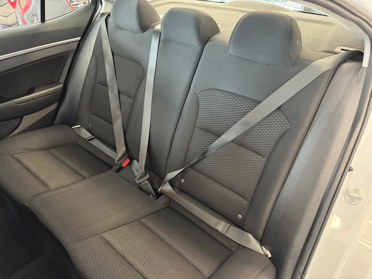 2019 Hyundai Elantra Preferred Auto w/Sun & Safety Package - Photo #26