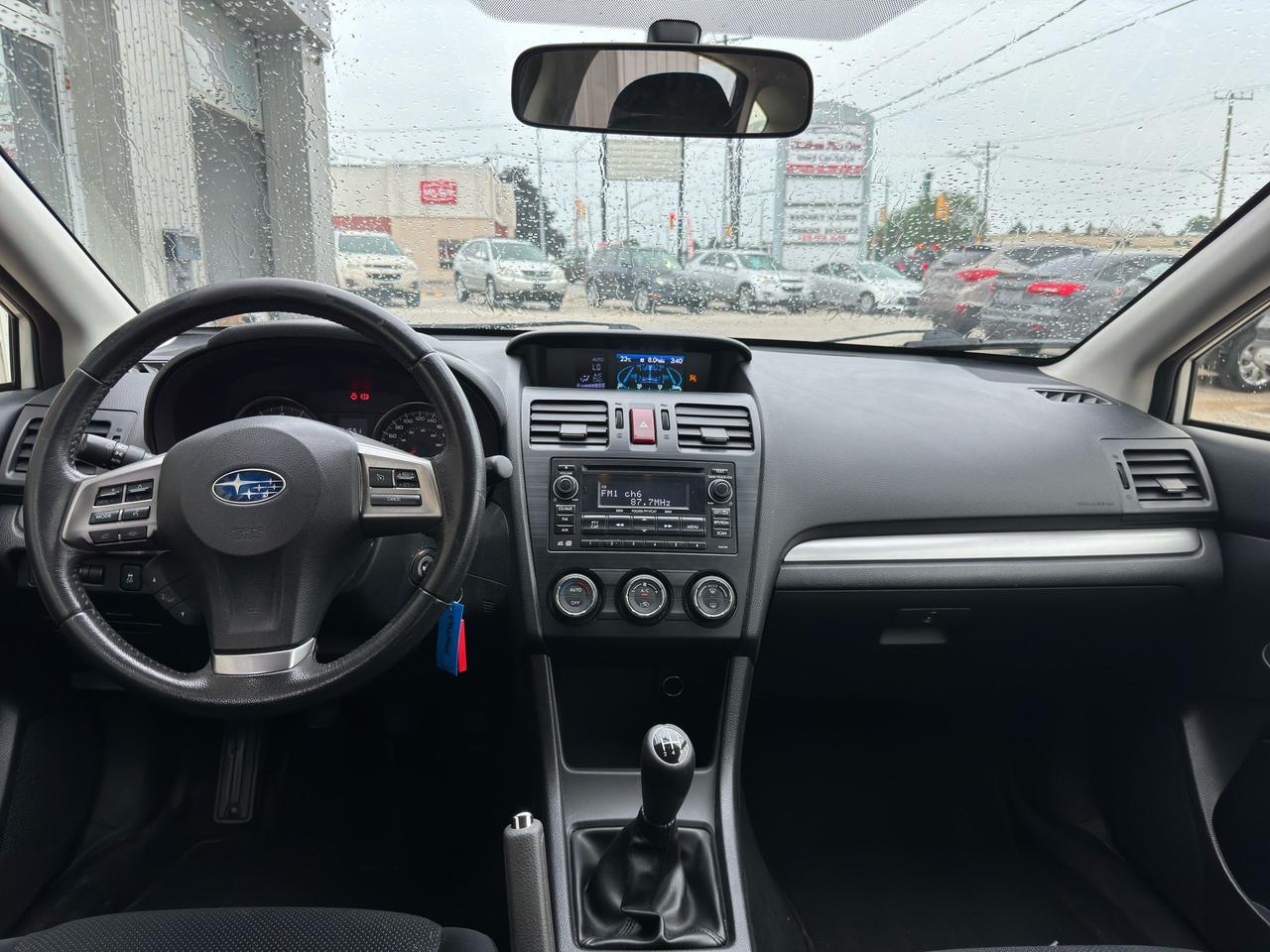 2014 Subaru Impreza 2.0i Premium - Photo #6