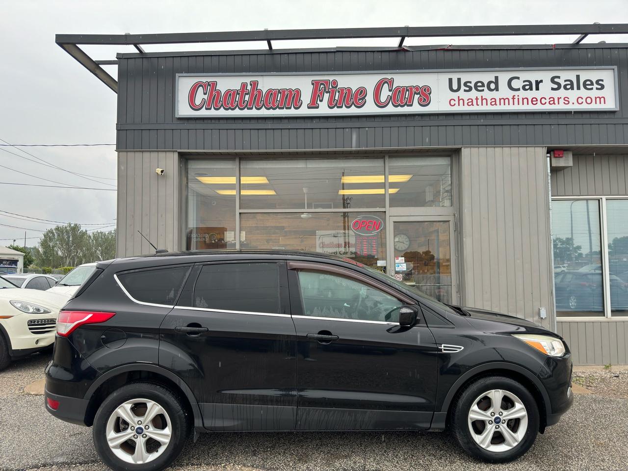 2014 Ford Escape SE - Photo #2