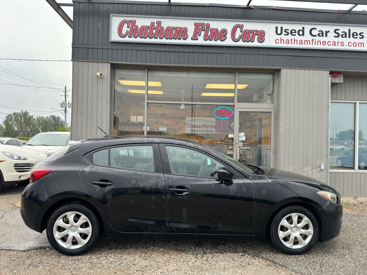 2015 Mazda MAZDA3 GX Photo2