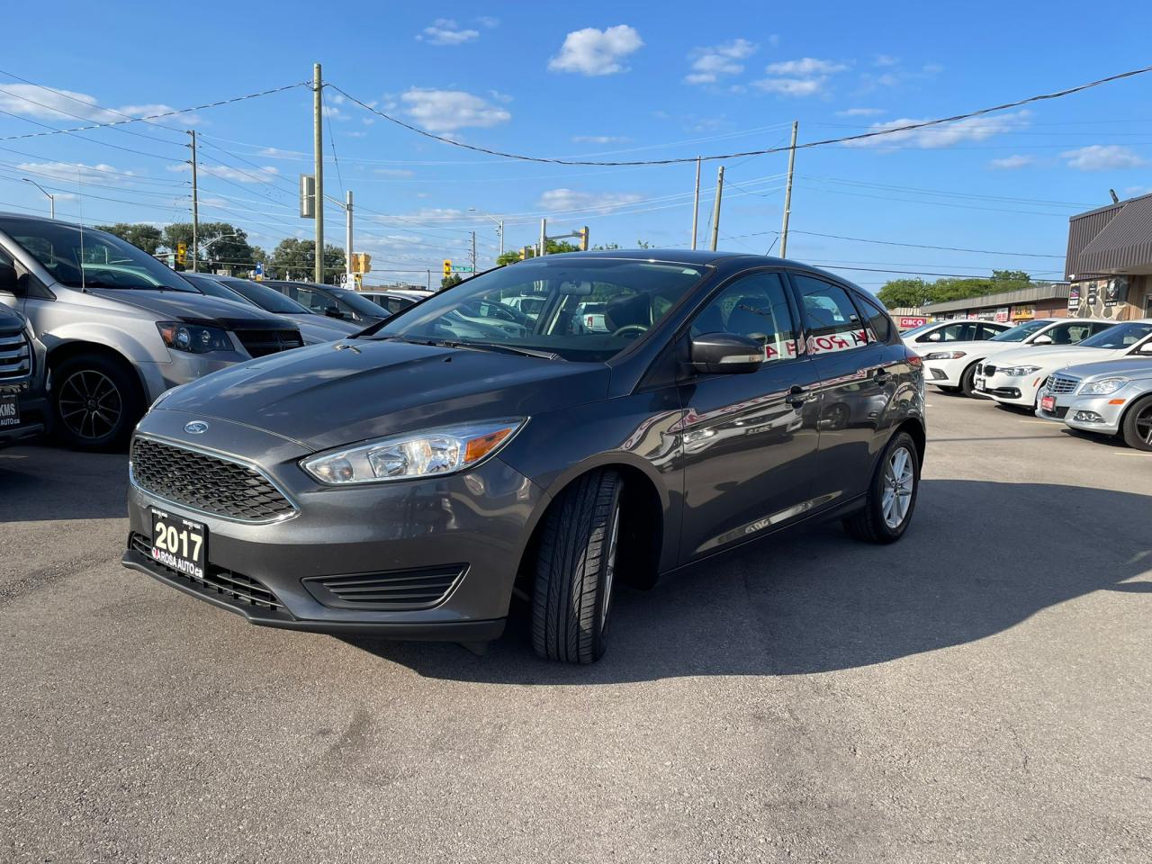 2017 Ford Focus AUTO HB NO ACCIDENT B-TOOTH CAMERA 1OWNER LOW KM Photo2