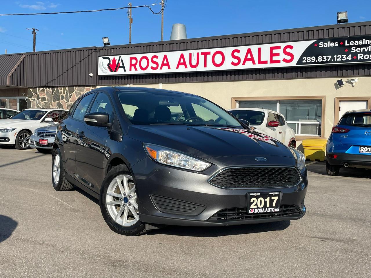 2017 Ford Focus AUTO HB NO ACCIDENT B-TOOTH CAMERA 1OWNER LOW KM - Photo #1