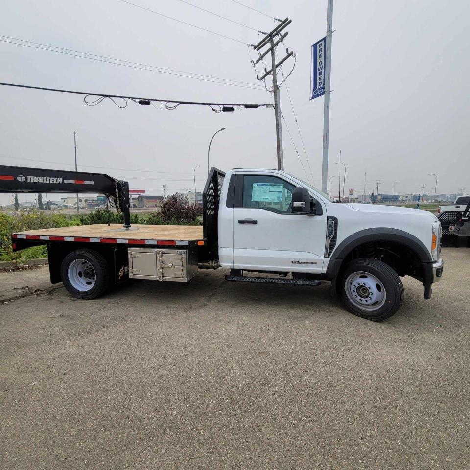 2023 Ford F-550  Photo5