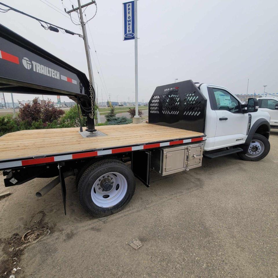 2023 Ford F-550  Photo5