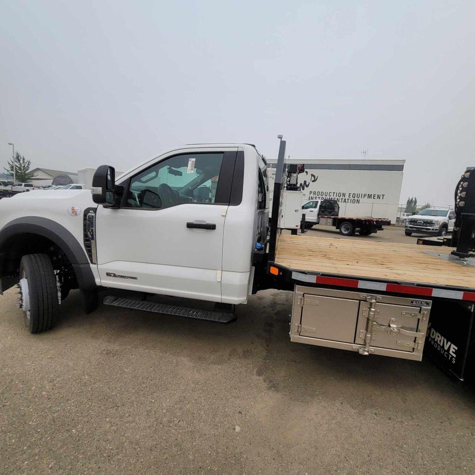 2023 Ford F-550  Photo5