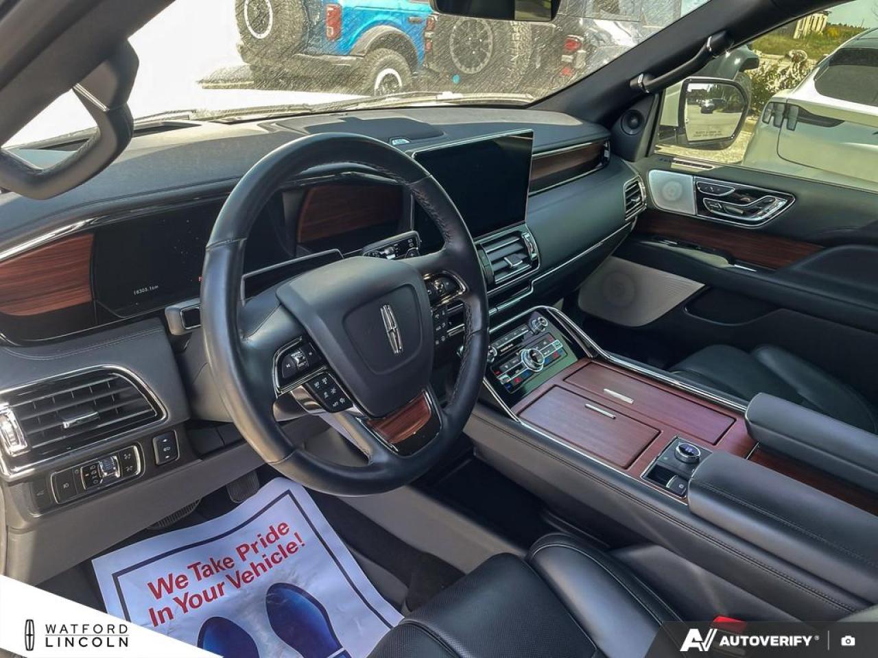 2024 Lincoln Navigator Reserve Photo