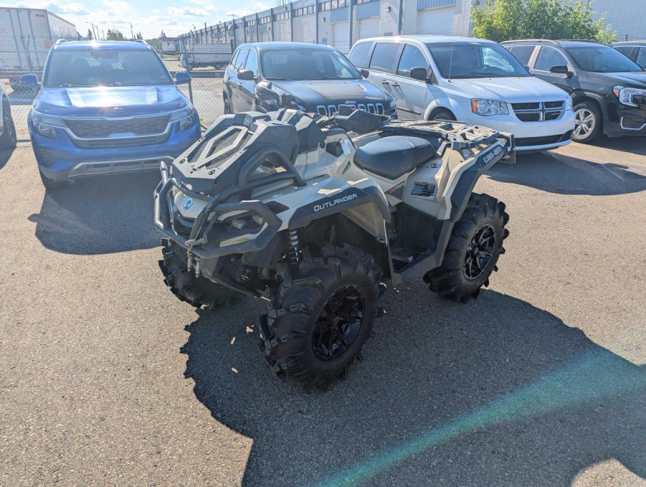 Used 2023 Can-Am Outlander 850 XMR   for sale in Edmonton, AB