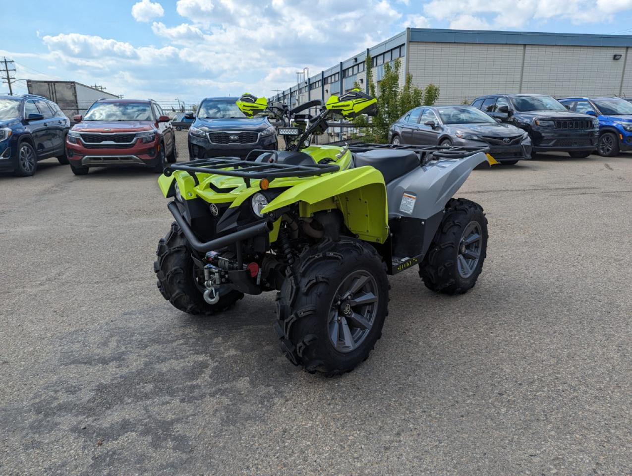 Used 2022 Yamaha Grizzly 700 EPS for sale in Edmonton, AB