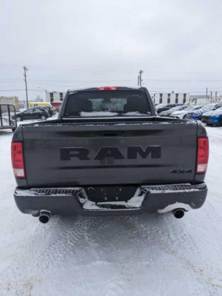 2021 RAM 1500 Classic 4x4 Crew Cab 5'7" Box - Photo #3