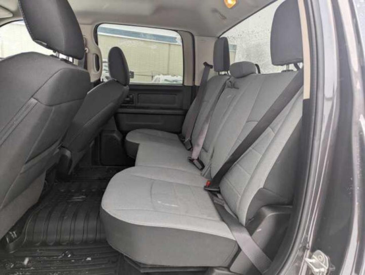 2021 RAM 1500 Classic 4x4 Crew Cab 5'7" Box - Photo #11