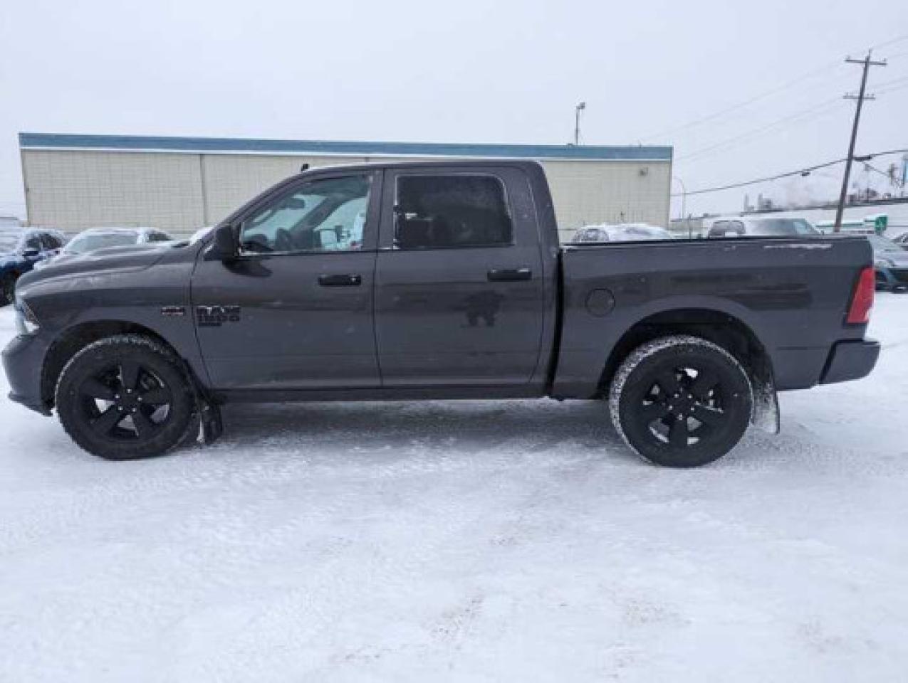 2021 RAM 1500 Classic 4x4 Crew Cab 5'7" Box - Photo #15