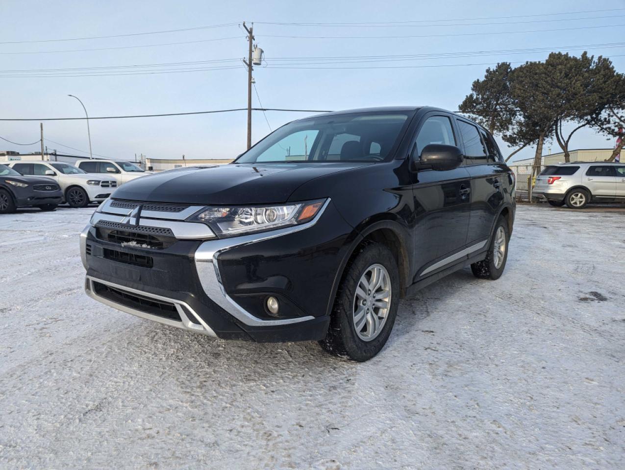 Used 2020 Mitsubishi Outlander ES AWD for sale in Edmonton, AB