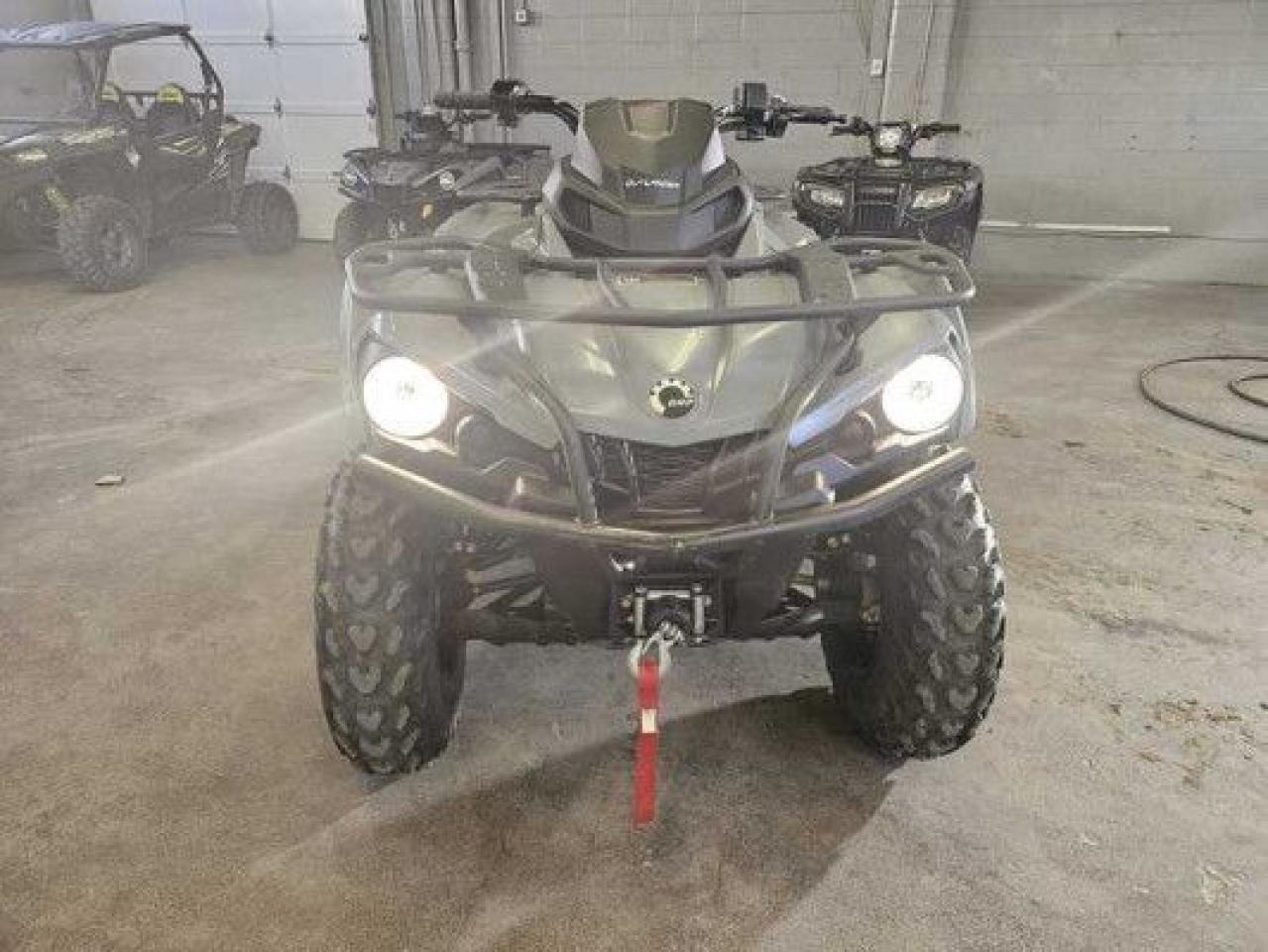 2022 Can-Am Outlander 1000 XT 450 - Photo #11