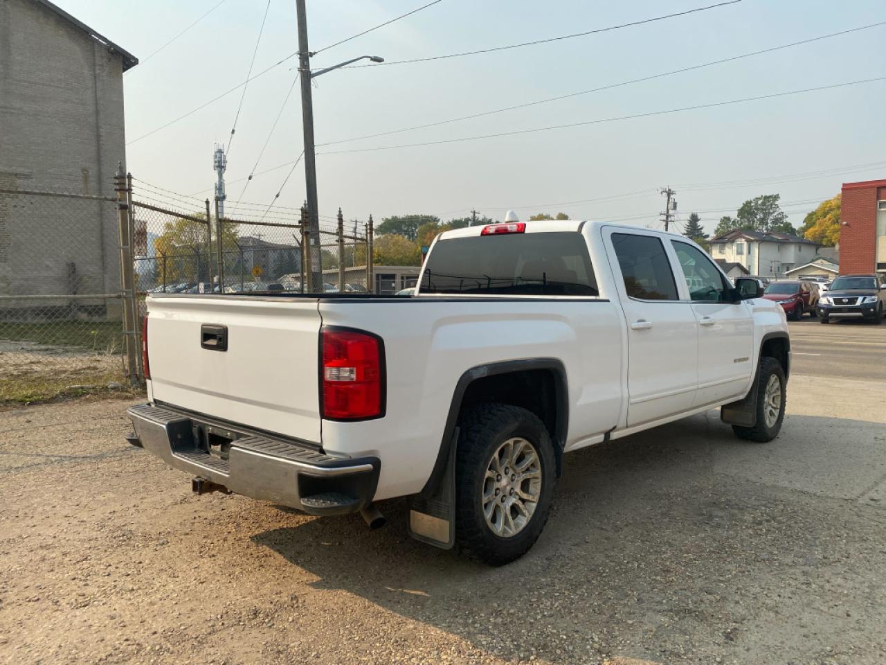 2016 GMC Sierra 1500 4WD Crew Cab SLE - Photo #8