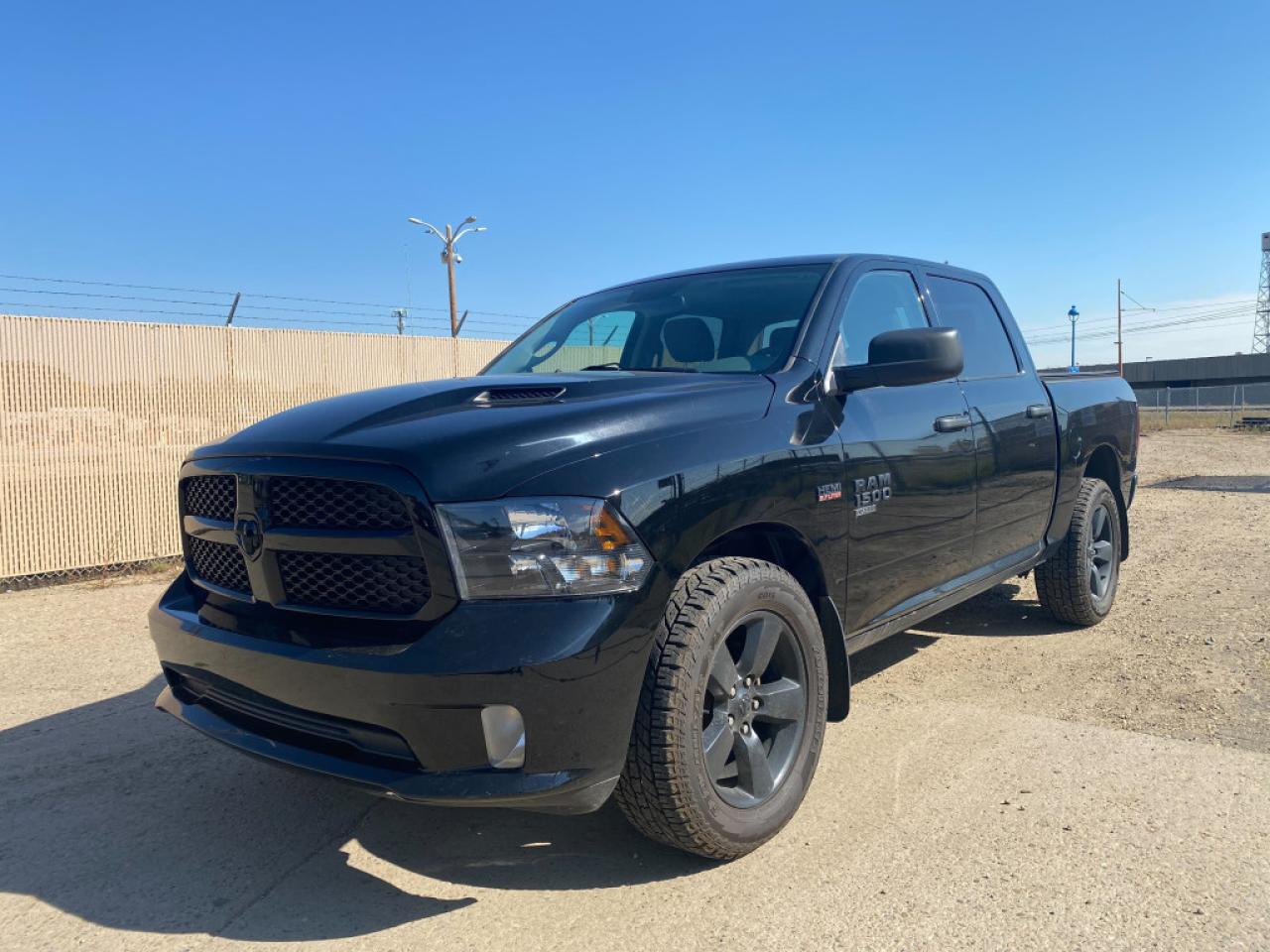 Used 2019 RAM 1500 Classic 4x4 Crew Cab 5'7