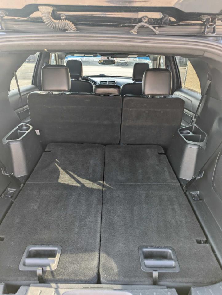 2018 Ford Explorer XLT 4WD - Photo #14