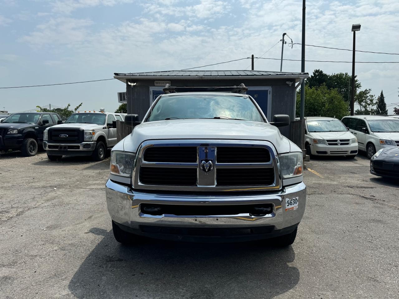 2010 Dodge Ram 2500 4WD Crew Cab 169" SLT Photo2