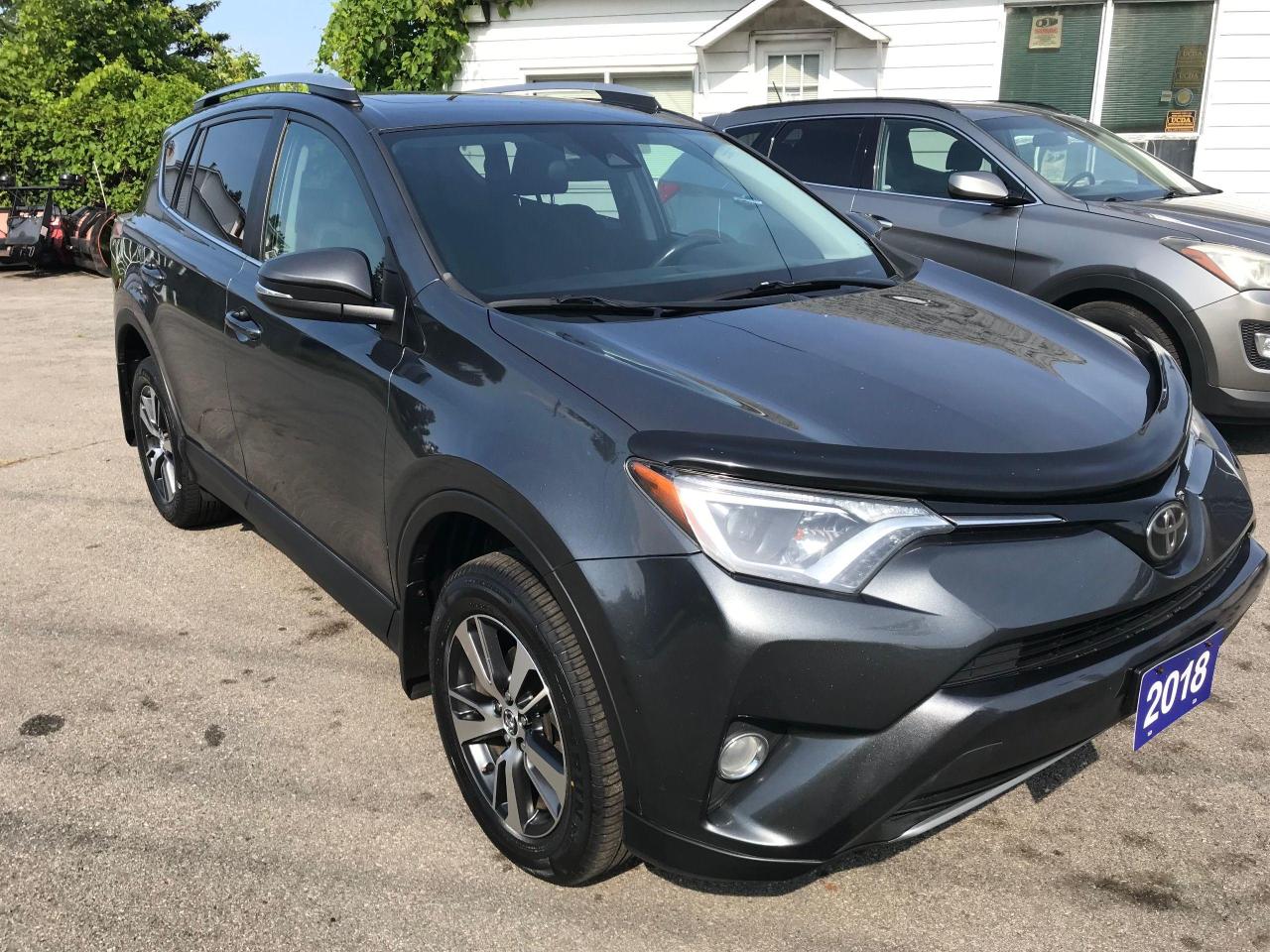 Used 2018 Toyota RAV4 FWD XLE for sale in Fort Erie, ON