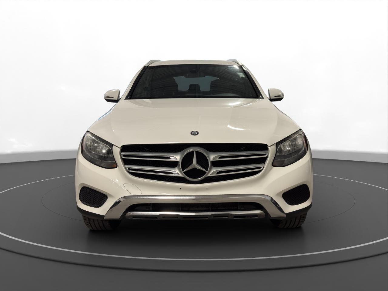 2017 Mercedes-Benz GLC 300 GLC300 4MATIC - Photo #2