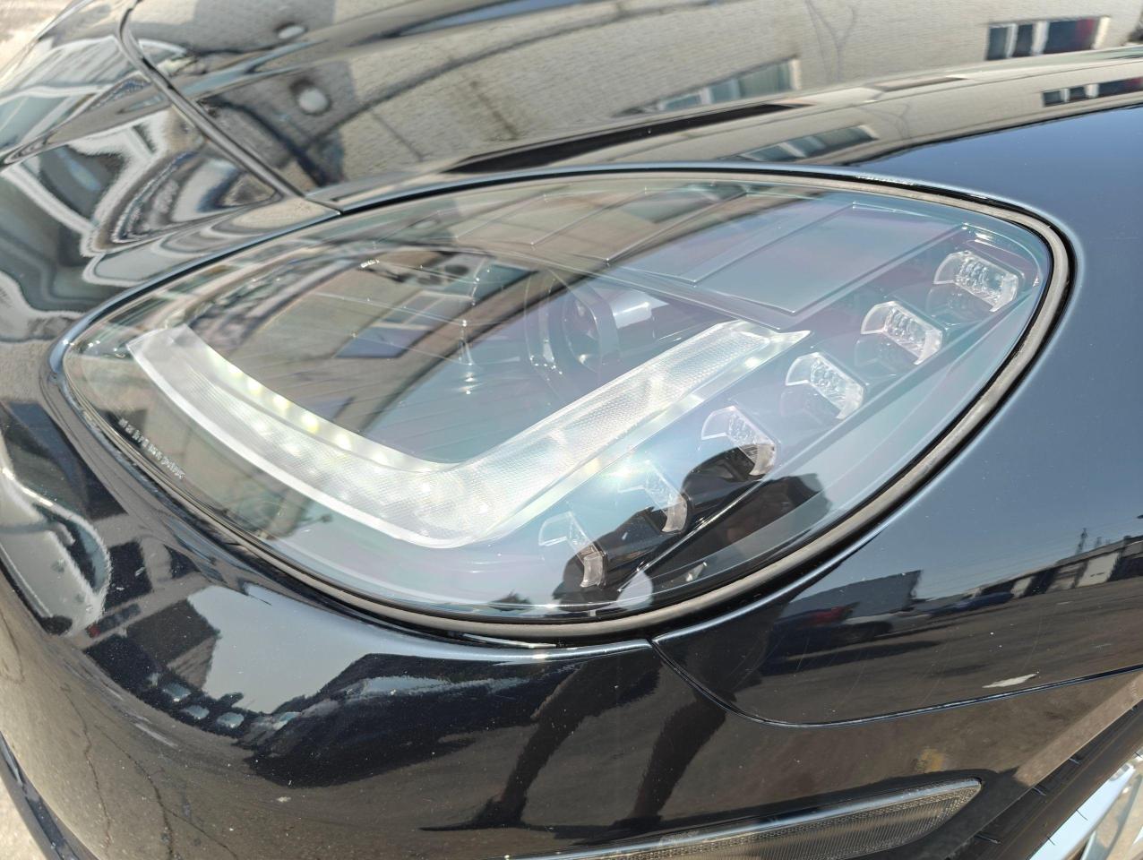 2008 Chevrolet Corvette Low Mileage, LS3, 2 Tops, No accidents! - Photo #11