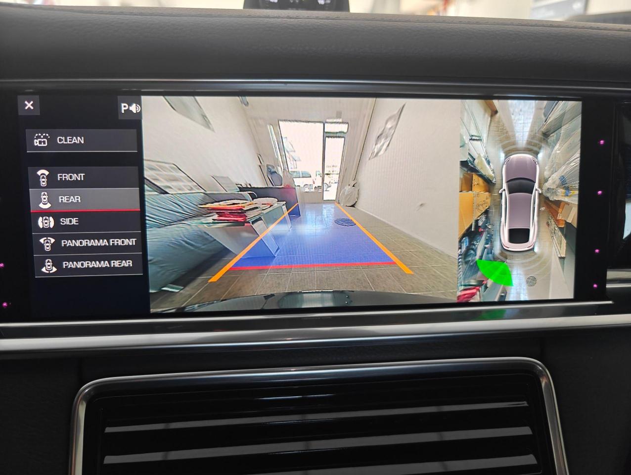 2018 Porsche Panamera 4 E-Hybrid, Fully Loaded, Low Mileage, No Accident - Photo #29