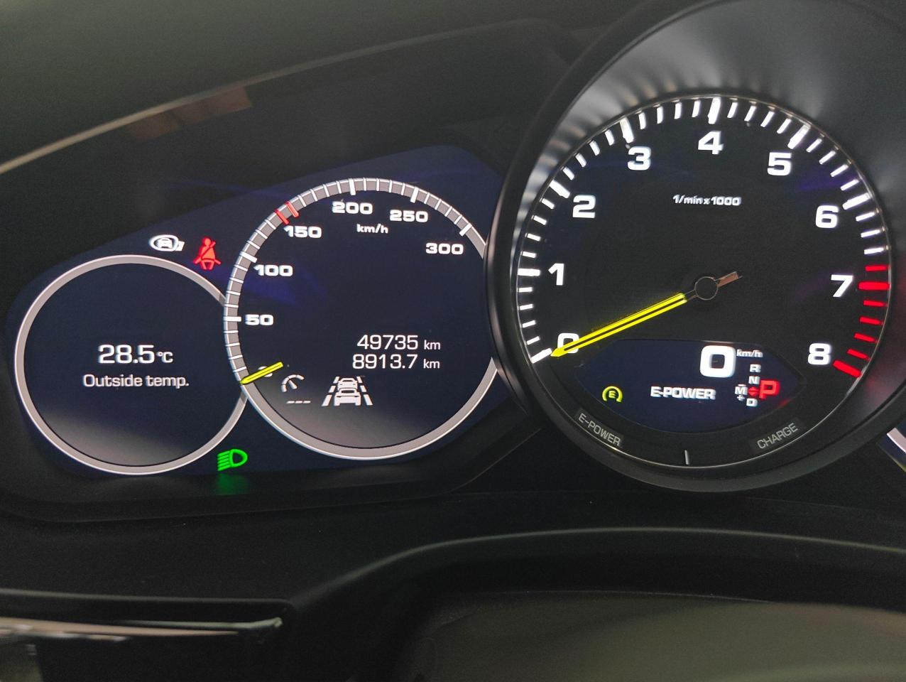 2018 Porsche Panamera 4 E-Hybrid, Fully Loaded, Low Mileage, No Accident - Photo #37