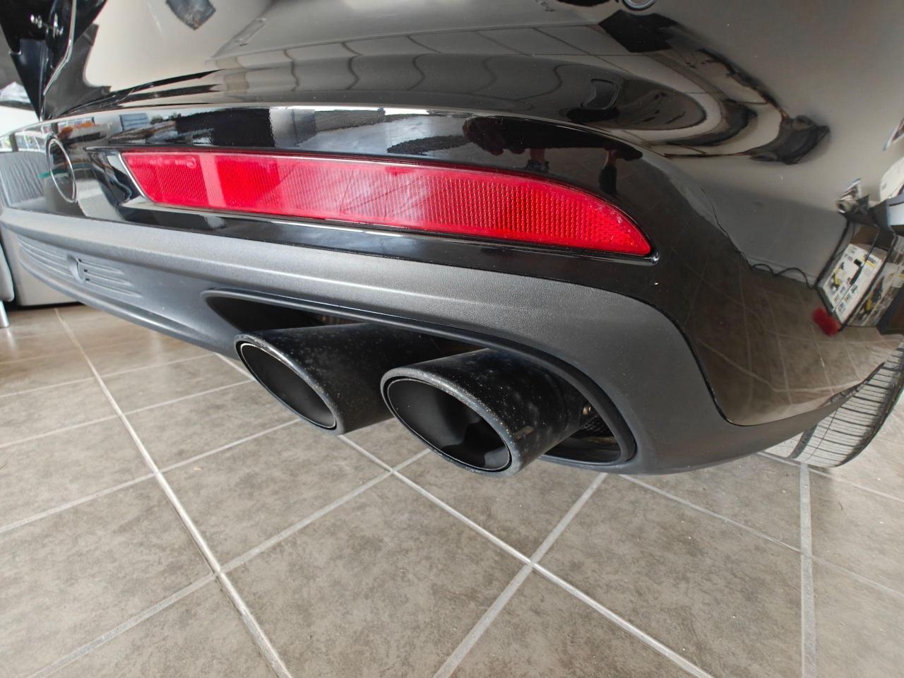 2018 Porsche Panamera 4 E-Hybrid, Fully Loaded, Low Mileage, No Accident - Photo #46