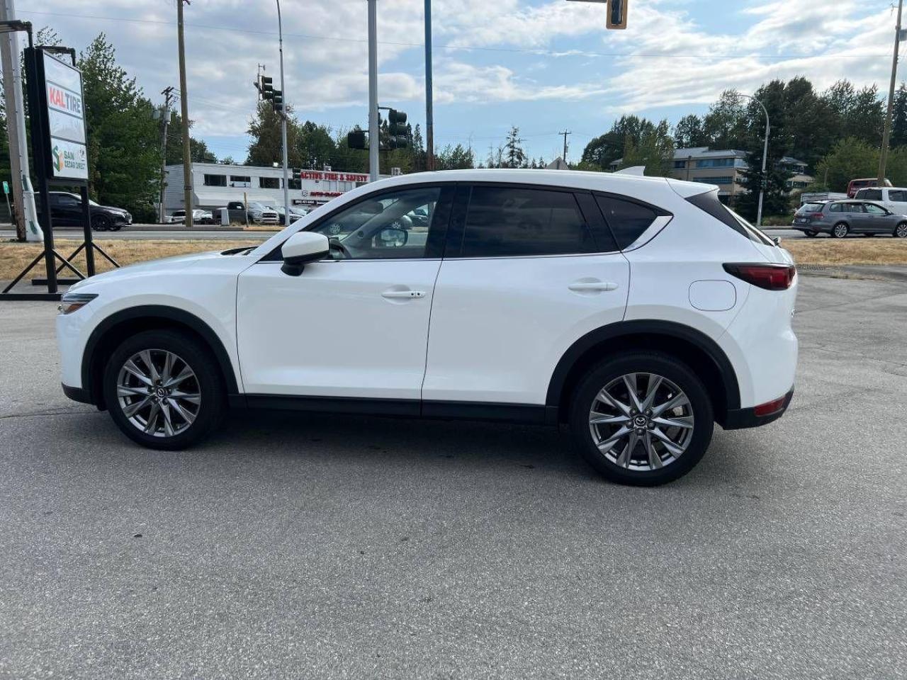 2021 Mazda CX-5 2021.5 GT AWD - Photo #8
